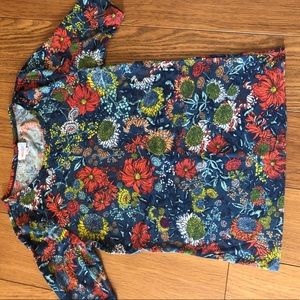 Lularoe top